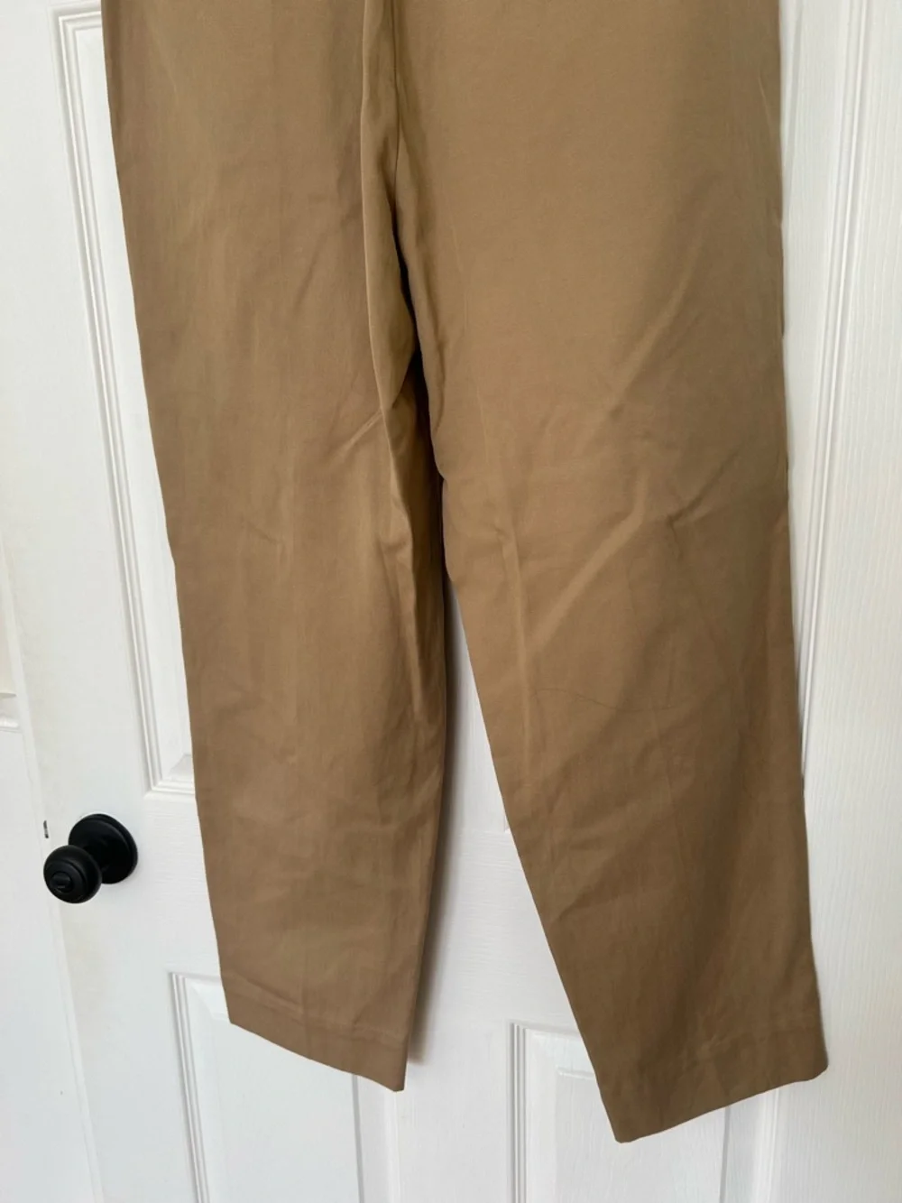 Everlane The Tencel Way-High Taper Pant - Picture 9 of 11